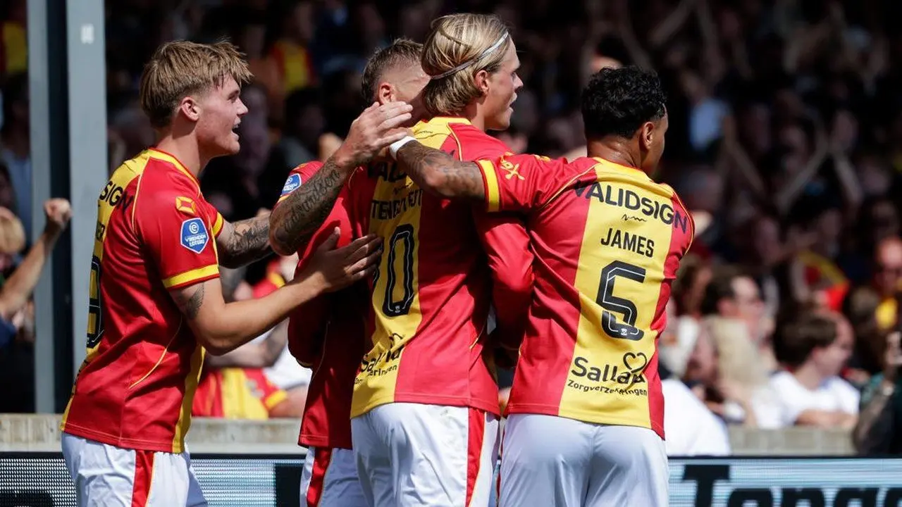 Assist Dean James Bantu Go Ahead Eagles Menang 3-1 atas ADO Den Haag