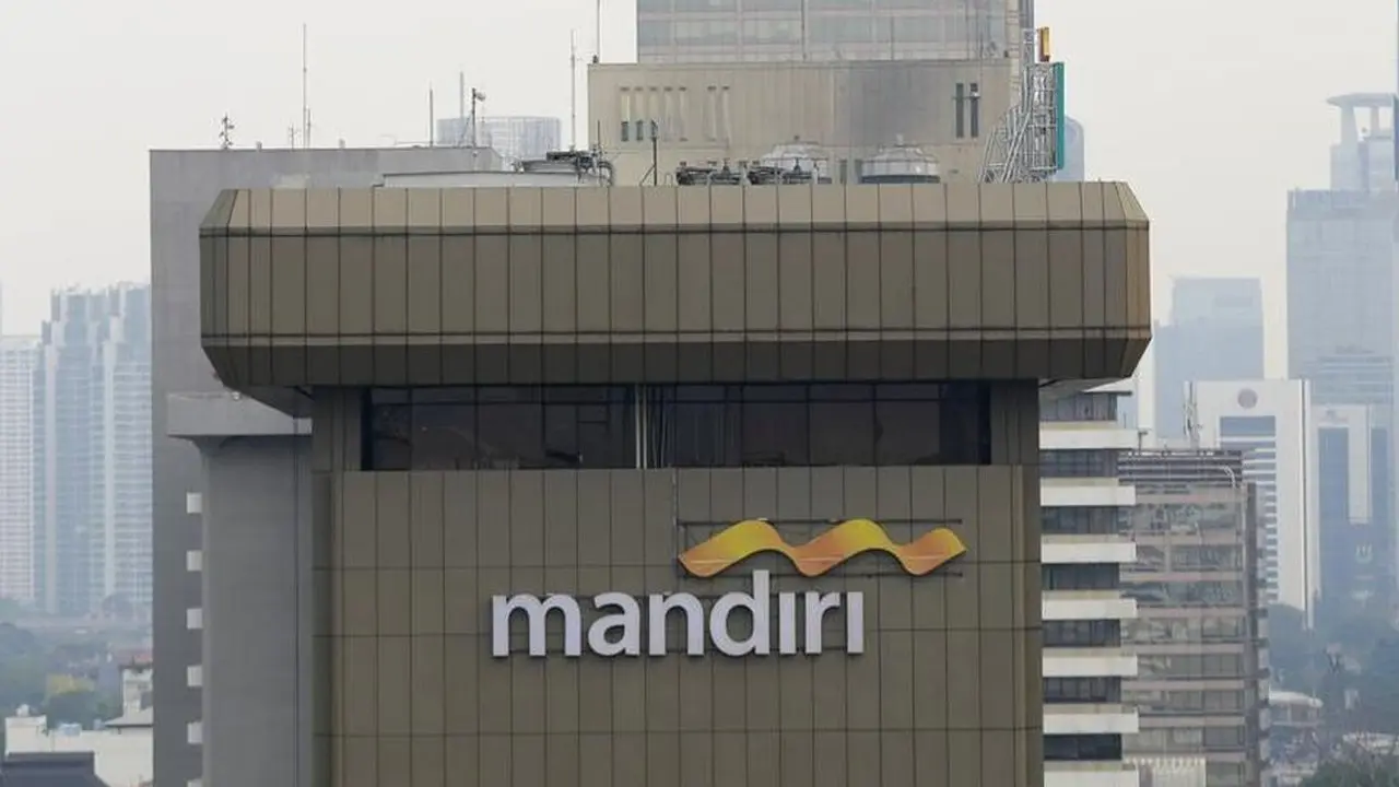 Saham Bank Mandiri Melemah Imbas Polemik Rekening Donasi Warga Pati